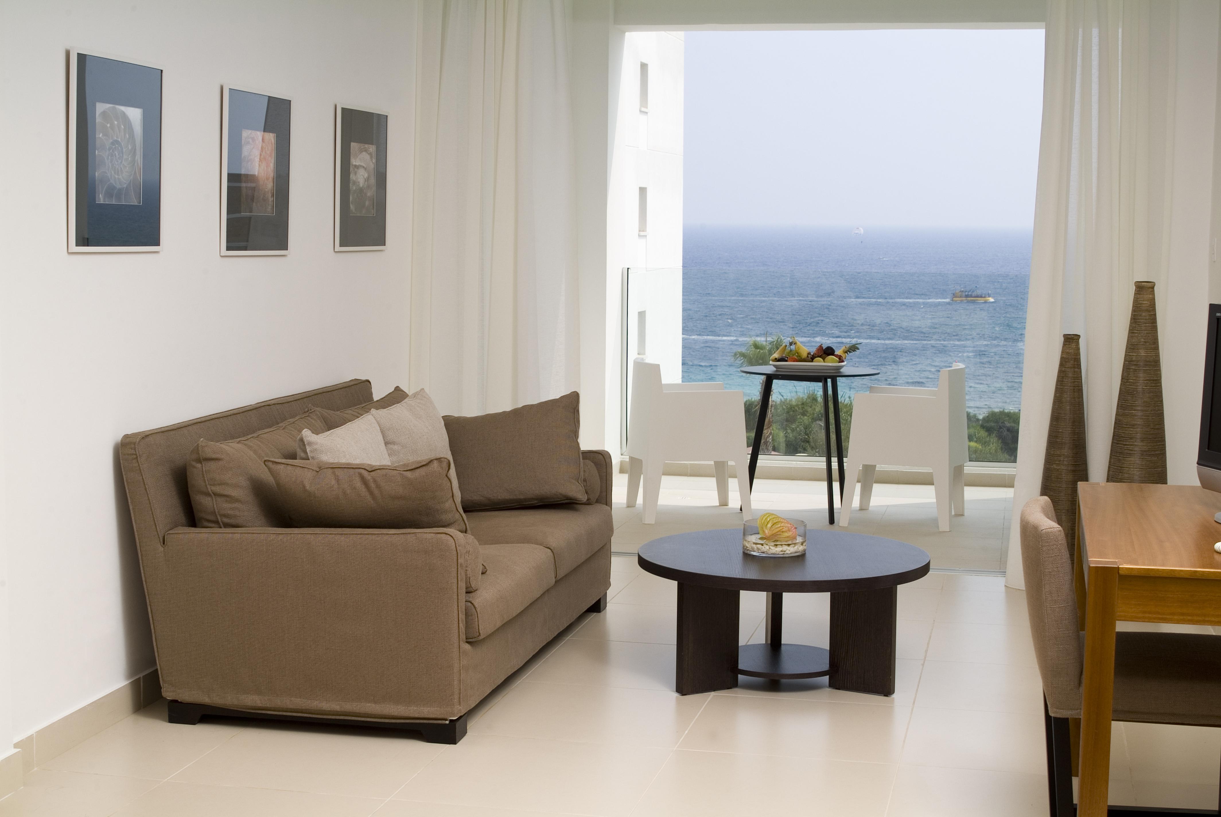 Napa Mermaid Hotel & Suites ไอยานาปา ภายนอก รูปภาพ