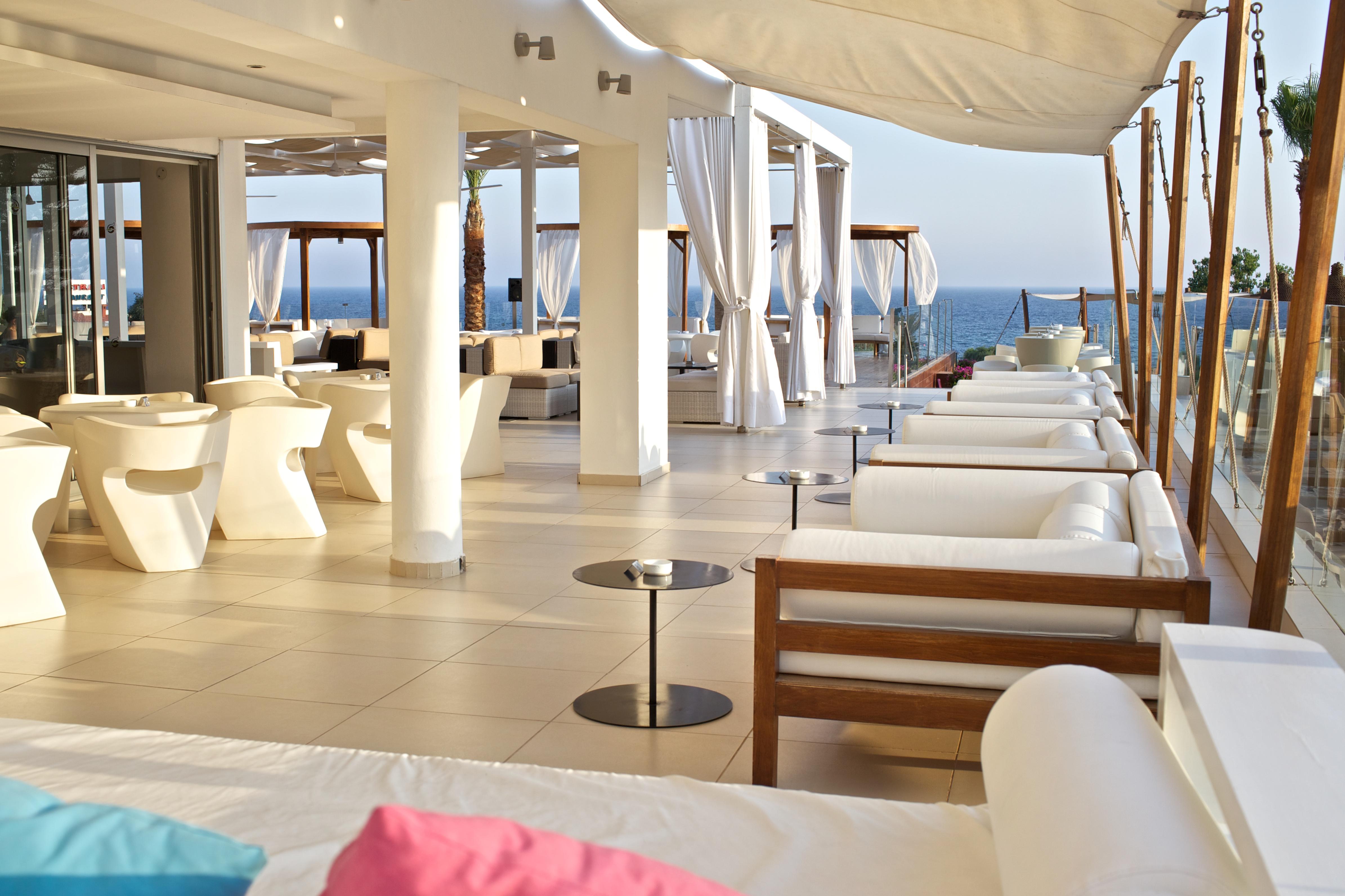 Napa Mermaid Hotel & Suites ไอยานาปา ภายนอก รูปภาพ