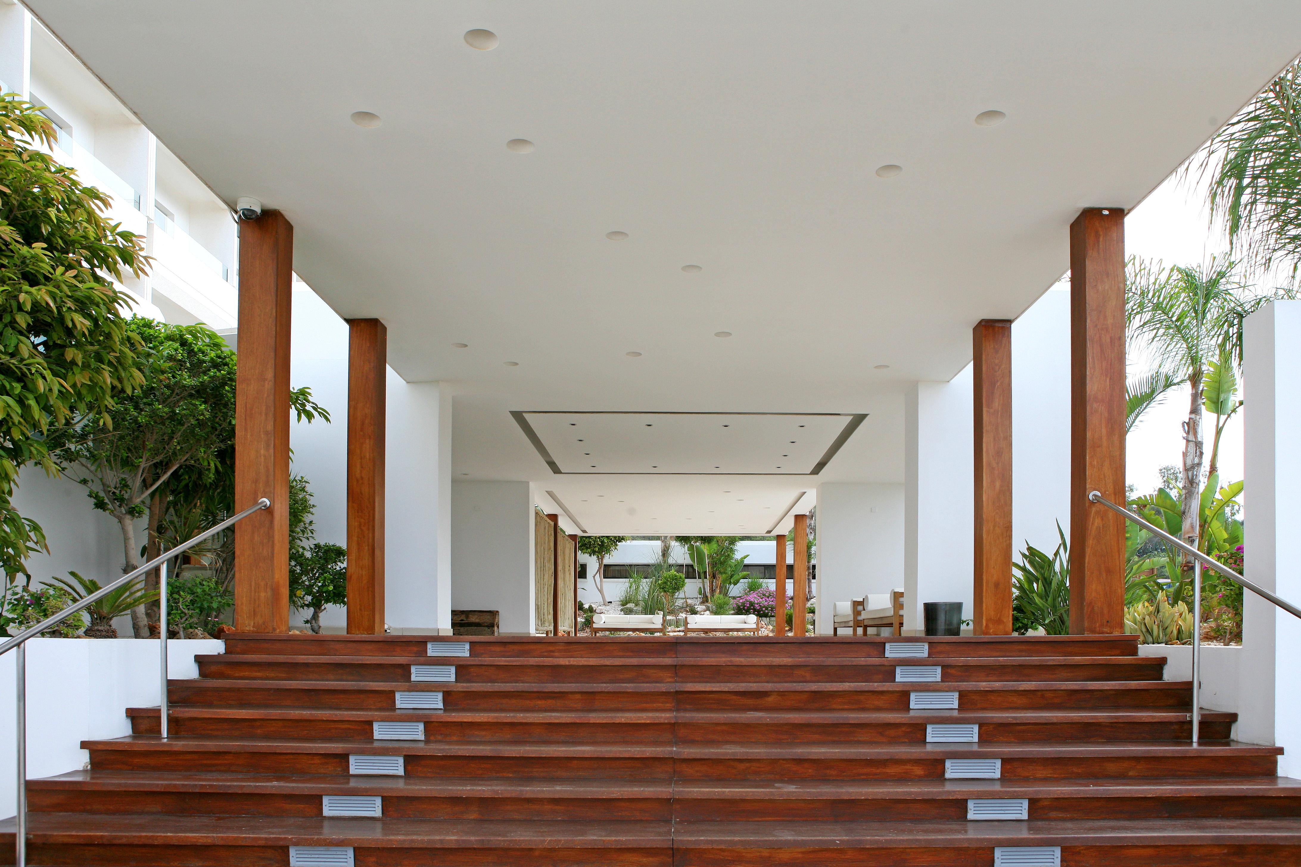 Napa Mermaid Hotel & Suites ไอยานาปา ภายนอก รูปภาพ