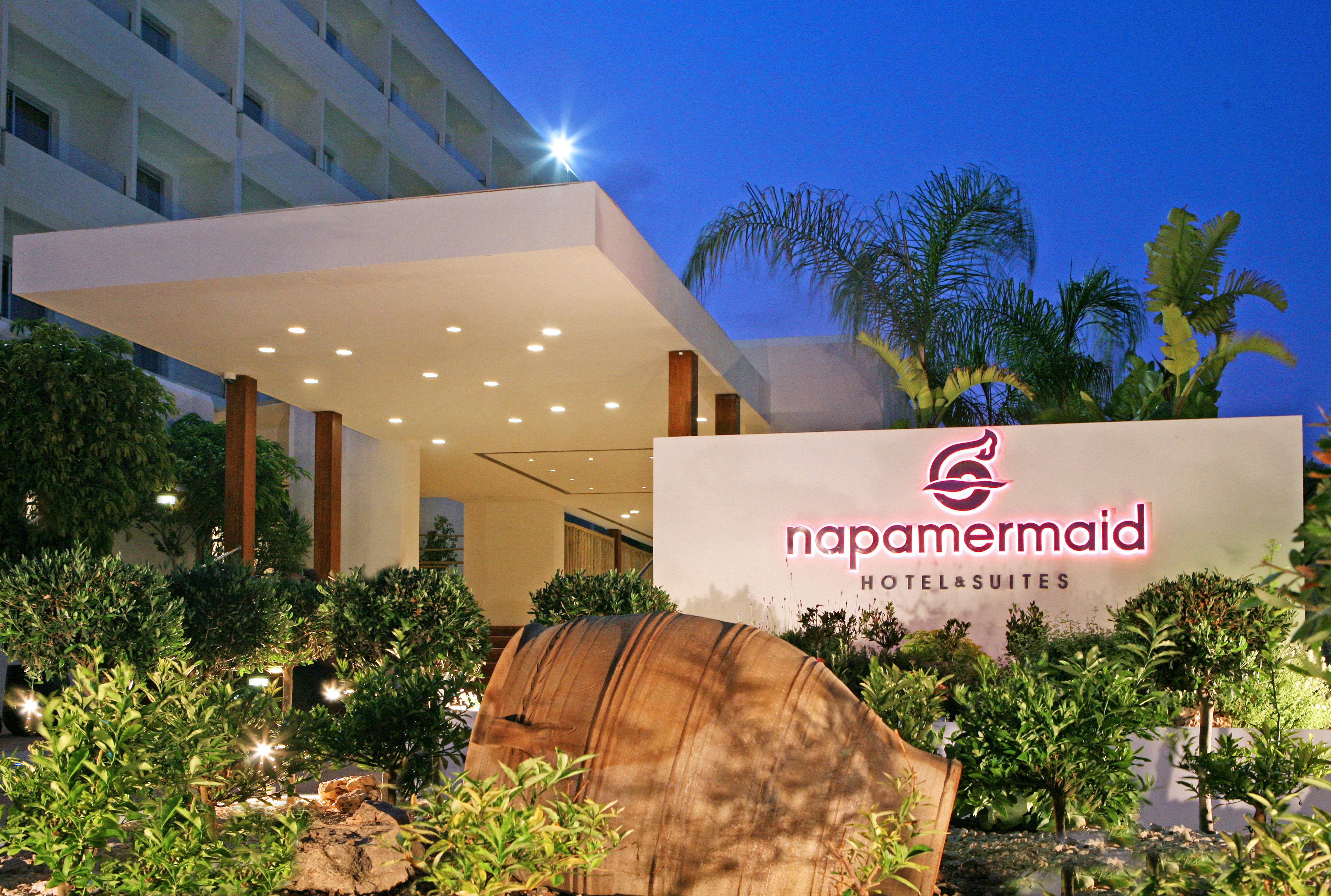 Napa Mermaid Hotel & Suites ไอยานาปา ภายนอก รูปภาพ